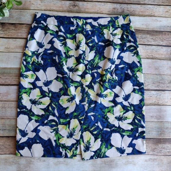 J. Crew Basketweave Floral Pencil Skirt - Picture 2 of 11
